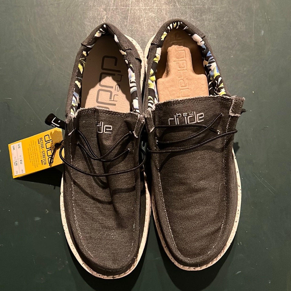 Hey dude shoes